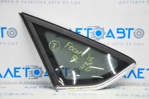 Форточка глухое стекло задняя левая Ford Focus mk3 11-18 5d с молдингом хром
