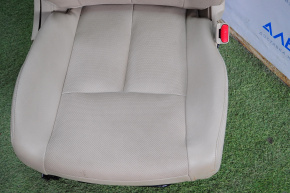 Пассажирское сидение Nissan Rogue 14-20 airbag, механич,кожа беж