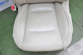 Водительское сидение Subaru Outback 15-19 с airbag, электро, кожа беж, потерта кожа