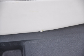 Обшивка двери карточка задняя правая Lexus RX350 RX450h 10-15 черн с черн вставкой кожа, подлокотник сер кожа тип 2, надрывы, тычки, царапины, без отражателя