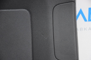 Обшивка двери багажника VW Tiguan 09-17 черн царапины