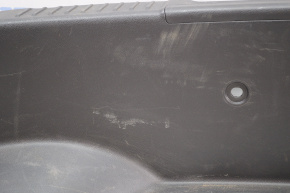 Накладка проема багажника Ford Fiesta 11-19 4d царапины