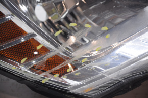 Фара передняя правая голая Dodge Journey 11- светлая, под полировку, надлом