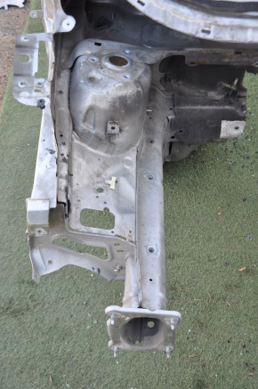 Четверть передняя правая Ford Escape MK3 13-16 дорест серебро