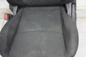Водительское сидение Mitsubishi Outlander Sport ASX 13-15 без airbag, мех, тряпка черн под хим