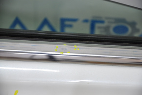 Молдинг дверь-стекло центральный задний левый Hyundai Sonata 11-15 хром, тычка