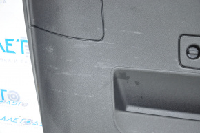 Обшивка дверей багажника низ Audi Q5 8R 09-17 чорна, потерта, без заглушки
