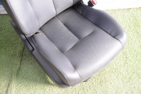 Пасажирське сидіння Nissan Rogue 14-20 з airbag, механічні, шкіра черн
