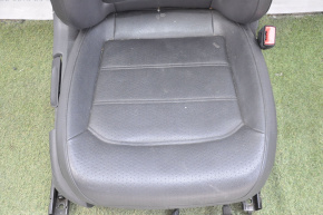 Пассажирское сидение VW Passat b7 12-15 USA с airbag, механич, кожа черн