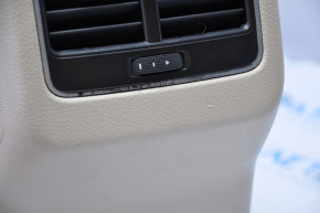 Консоль центральна підлокітник VW Passat b7 12-15 USA беж шкіра, подряпини