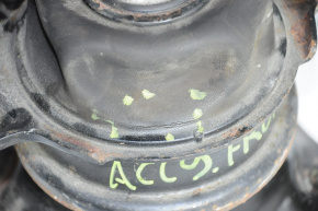 Подушка двигателя передняя Honda Accord 13-17 3.5 порван пыльник