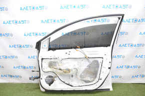 Дверь в сборе передняя правая Nissan Sentra 13-19 белый QM1, тычка, без уплотнителя