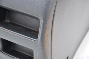 Консоль центральна підлокітник Nissan Sentra 13-16 чорна шкіра, подряпини