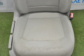 Пассажирское сидение VW Passat b8 16-19 USA без airbag, механич, тряпка сер, под химчистку