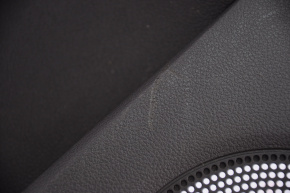 Обшивка двери карточка задняя левая Ford Escape MK3 13-16 дорест черн SEL под динамик, царапины