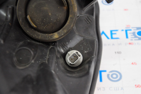 Фара передня ліва гола Ford Escape MK3 13-16 дорест галоген, без накладки, під полірування, зламане кріплення
