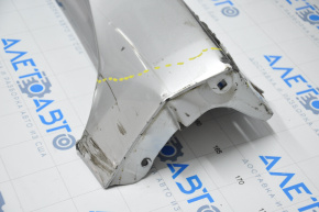 Порог правый Lexus ES300h ES350 13-18 серебро, слом креп, замят, дефект нижних креплений
