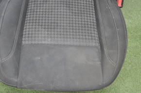 Пасажирське сидіння Dodge Challenger 15- рест без airbag,хутро,тряп черн,пропалене,під чищення
