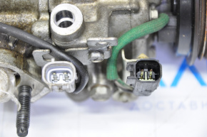 Компрессор кондиционера Ford Focus mk3 15-18 2.0 рест, дефект на корпусе