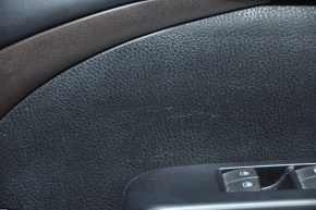 Обшивка двери карточка передняя левая Toyota Highlander 14-16 черн тычка, царапина на накладке