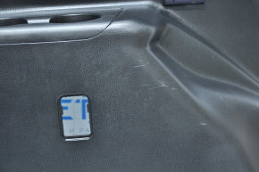 Обшивка арки ліва Toyota Highlander 14-19 чорна, подряпини, потерта.
