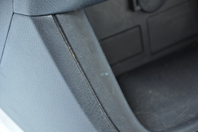 Консоль центральная подлокотник Toyota Highlander 14-16 черн, царапины