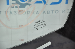 Лобовое стекло Toyota Camry v50 12-14 usa воздух по кромке, песок