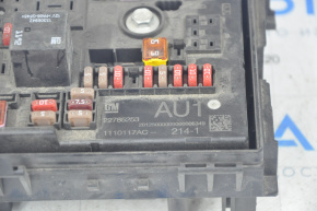 FUSE BOX RELAY Chevrolet Volt 11-15 сломано крепление