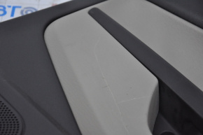 Обшивка дверей картка зад прав Ford Fiesta 11-19 чорн-беж вставка