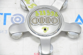 Центральный колпачок на диск Audi Q5 8R 09-17 127мм, скол
