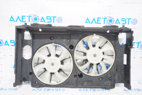 Диффузор кожух радиатора в сборе Lexus CT200h 11-17 дефект правый моторчика
