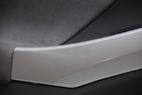 Обшивка двери карточка передняя левая Toyota Prius 30 10-15 серая с серой вставкой тряпка, царапины, без отражателя, под химчистку