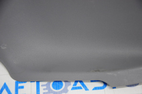 Накладка отвору багажника Toyota Sienna 11-сер, подряпини