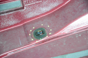 Спойлер дверей багажника Toyota Sienna 11-20 зламані кріплення