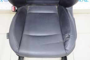 Водійське сидіння Subaru Legacy 15-19 з airbag, електро, шкіра чорна, до чищення, прим'ята шкіра