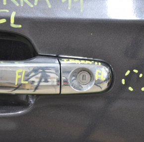 Заглушка внешней ручки передняя левая GMC Terrain 10-17 хром