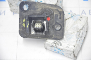 Камера заднего вида Nissan Versa Note 13-19 под навигацию, сломаны крепления
