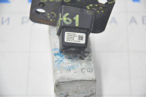 Камера заднего вида Nissan Versa Note 13-19 под навигацию, сломаны крепления