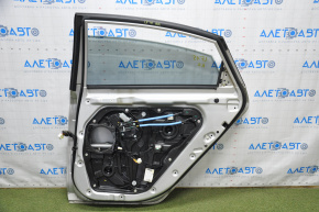 Дверь голая задняя правая Hyundai Sonata 15-19 серебро Y8