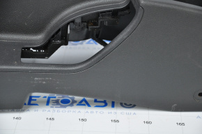 Консоль центральна підсклянник Ford Focus mk3 15-18 рест, чорний, подряпини, потерта