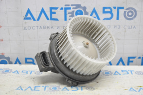 Мотор вентилятор печки Subaru Forester 19- SK