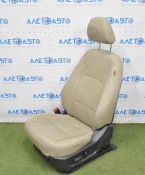 Водительское сидение Kia Optima 11-15 с airbag, кожа беж, электро,подогрев, протерта сидушка