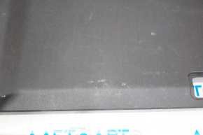 Обшивка двери багажника низ Mitsubishi Outlander Sport ASX 10- черн, затерта
