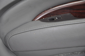 Обшивка двери карточка задняя правая Acura MDX 14-16 серая с серой вставкой кожа, подлокотник кожа, молдинг под дерево глянец, шторка, царапины