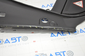Ущільнювач крила капот-крило прав BMW 5 F10 11-16 надриви