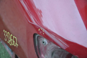 Чверть крило задня ліва Ford Fiesta 11-19 4d червона, дрібні тички