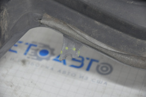 Піддон двірників пластик Ford Ecosport 18-22 зламане кріплення