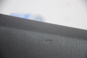 Обшивка дверей картка зад лев Mazda CX-9 16- шкіра чорна подряпини, прим'ята