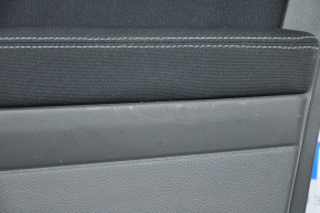 Обшивка двери карточка передняя правая Subaru Forester 14-18 SJ тряпка черн, царапины