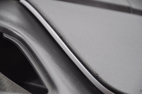 Торпедо передняя панель без AIRBAG Chevrolet Volt 11-15 черн с накл на подуш белая вставка, царапины